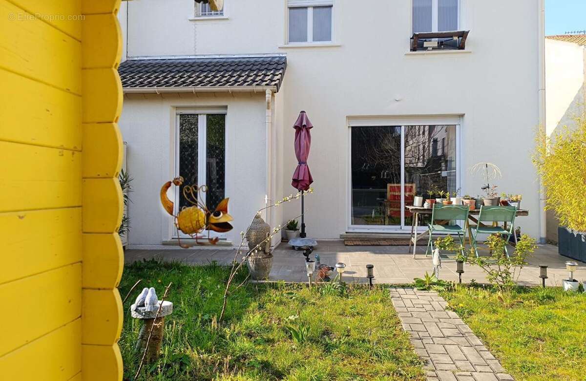 Maison à ROMAINVILLE