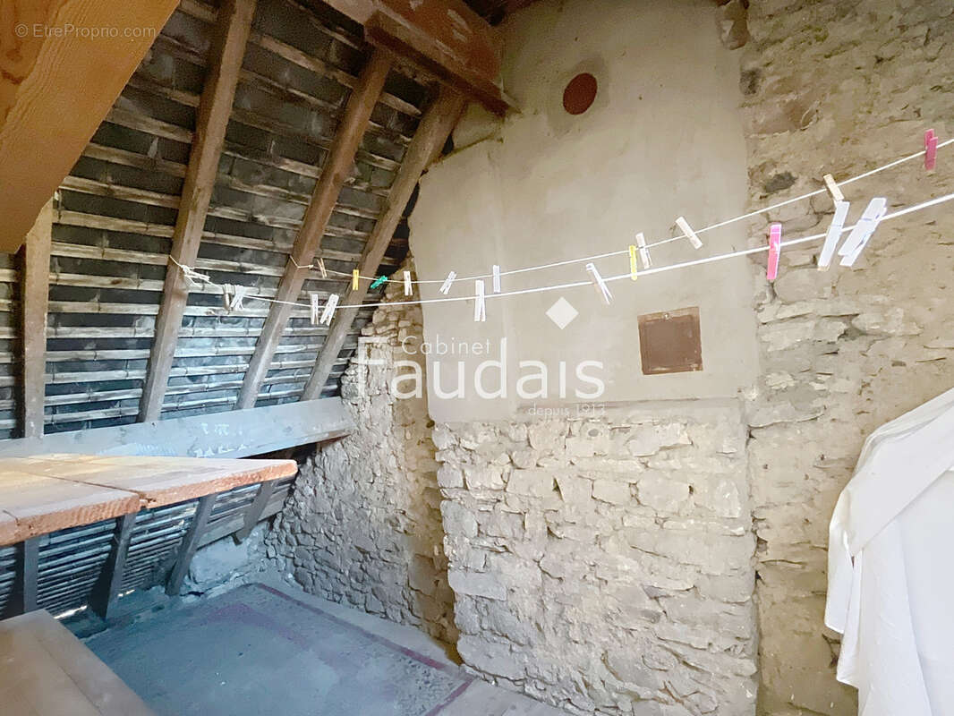 Maison à COUTANCES