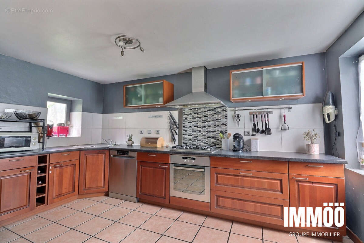 Maison 79 m² à Mont-De-L'if  - photo 3