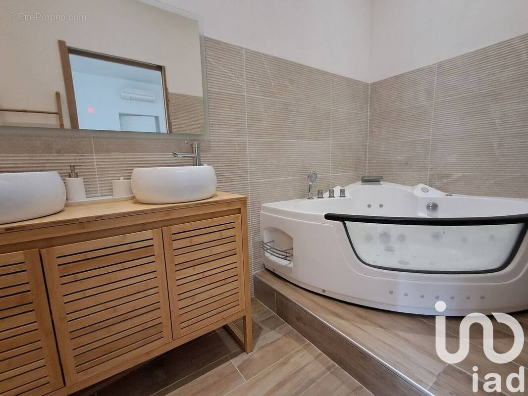 Photo 1 - Maison à CUXAC-D'AUDE