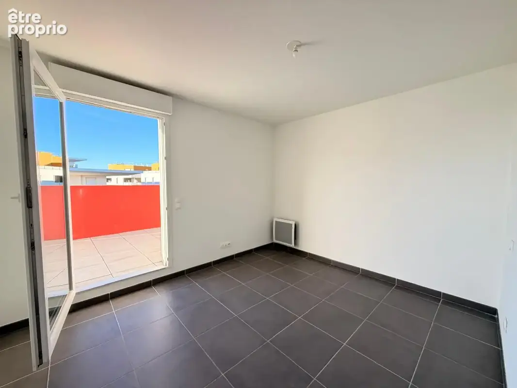 NIMES MONT DUPLAN Magnifique appartement 3 pièces de 70 m2 avec terrasse de 42 m2 et double parking - photo 14