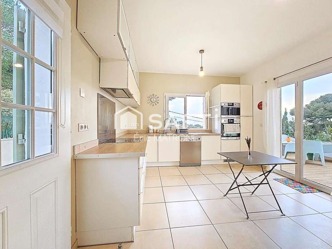 Photo 9 - Maison à MARSEILLE-9E