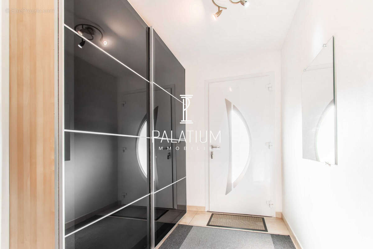 Maison à SAINT-JULIEN