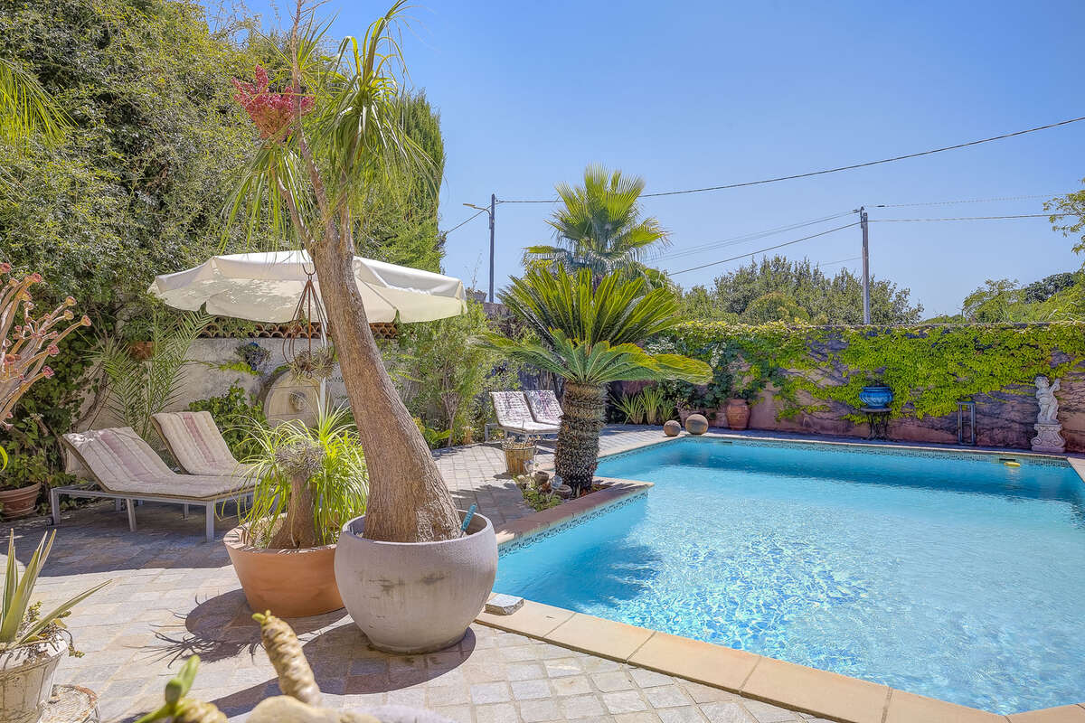 Nice Ouest , agréable villa indépendante de 214m2 avec piscine - photo 4