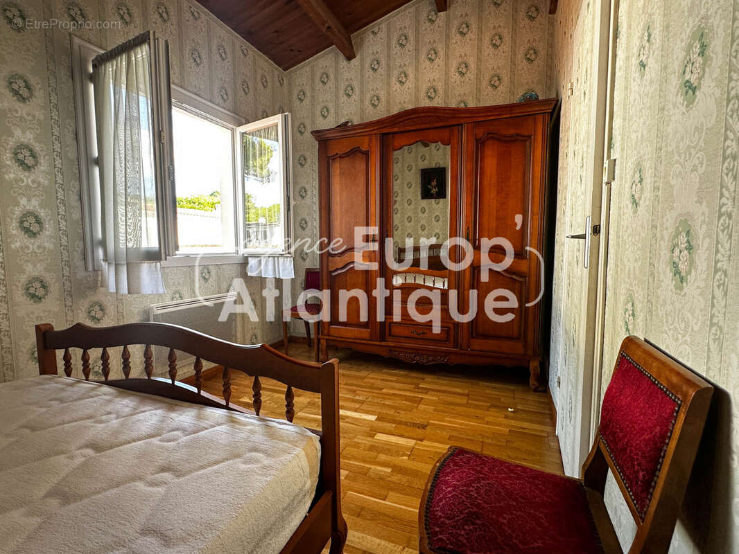 Maison à LES MATHES