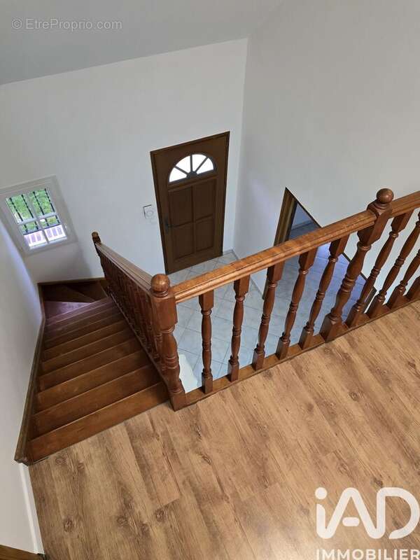 Photo 9 - Maison à VILLEBAROU