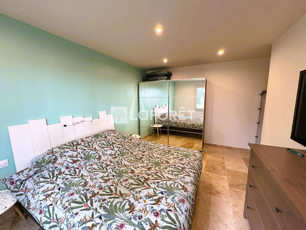 Maison à SAINT-MAXIMIN-LA-SAINTE-BAUME