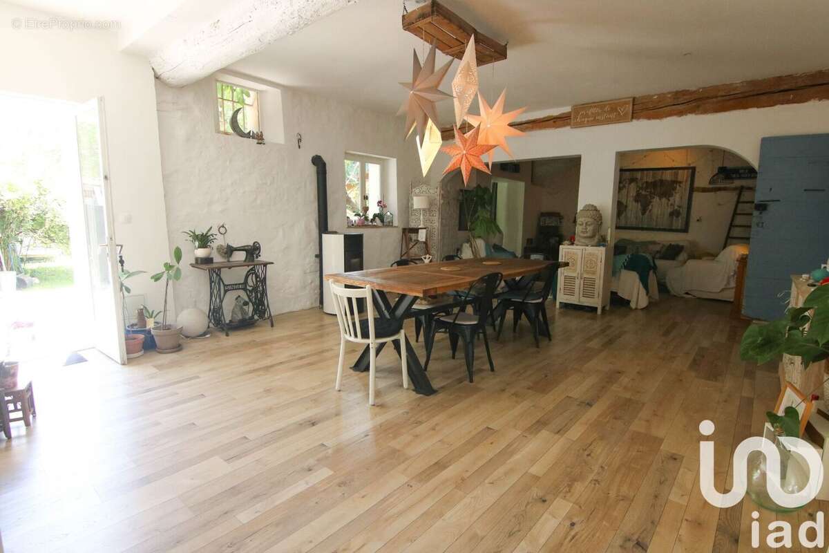 Photo 9 - Maison à ROUGIERS