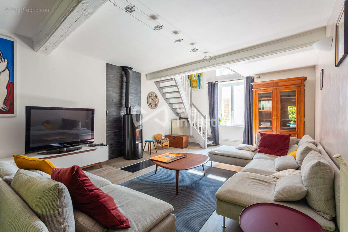 Maison 182 m² à Vernaison  - photo 5
