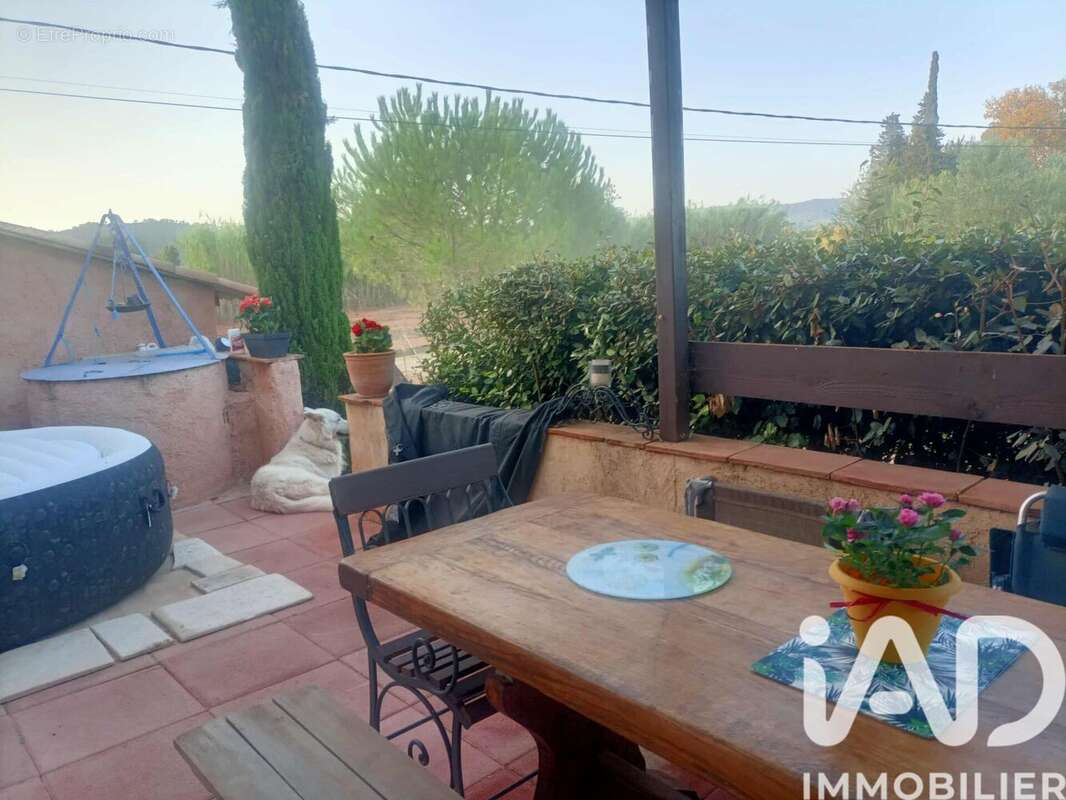 Photo 6 - Maison à LE LUC