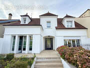 Maison à CHENNEVIERES-SUR-MARNE