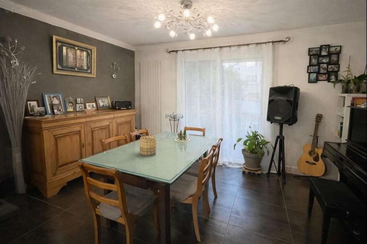 Photo 3 - Maison à BONDY