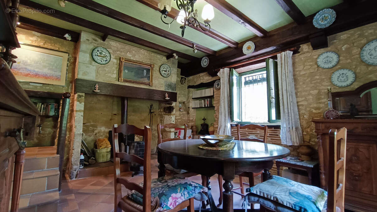 Maison 156m² à cubjac-auvézère-val d'ans - photo 2
