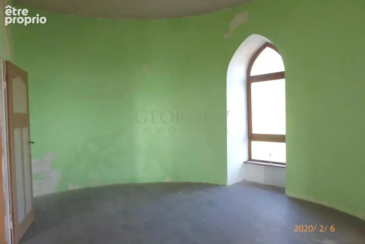 Chateau historique en nid d'aigle - photo 16