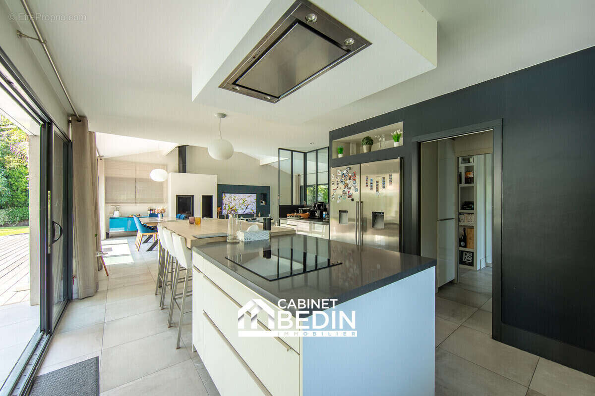 Maison à GUJAN-MESTRAS