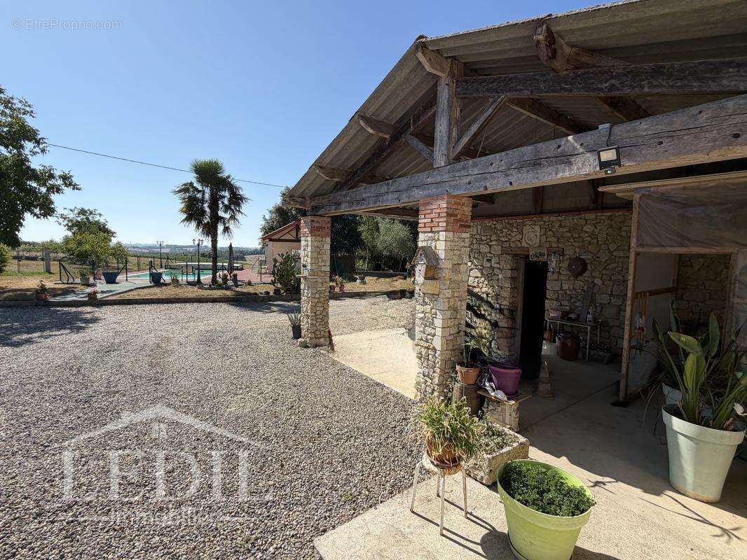 Maison de caractère avec vue sur les Pyrénées - photo 3