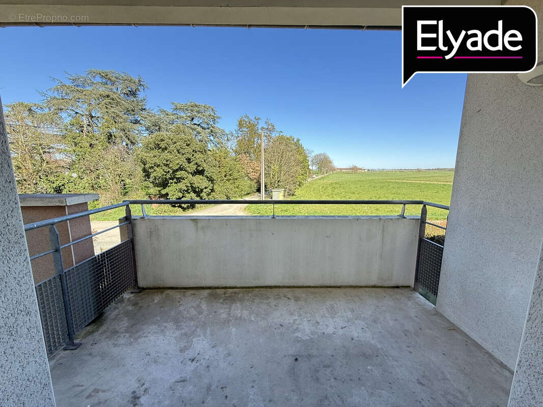 Appartement à MONDONVILLE