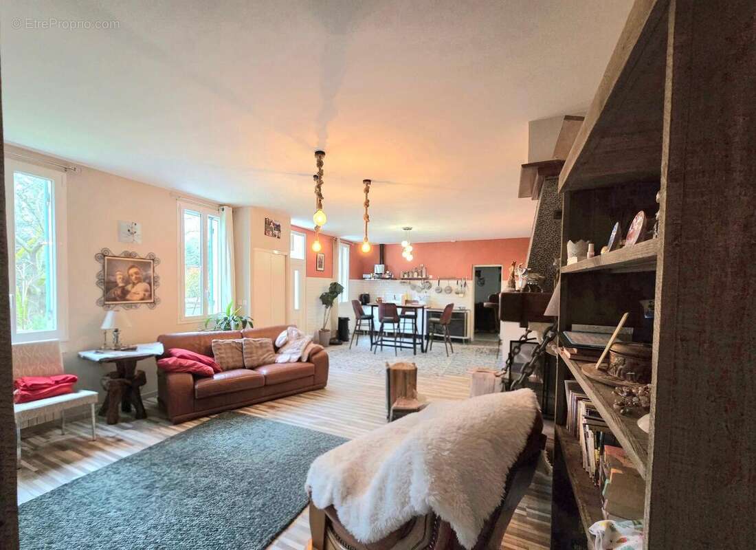 Photo 6 - Maison à REIGNAC