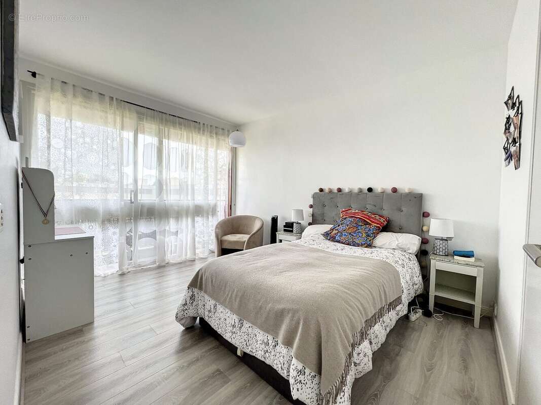 Appartement à GARCHES