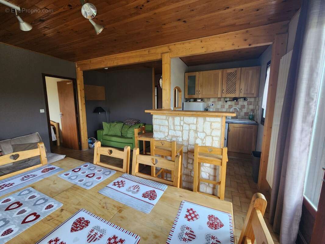 Maison 95 m² à Ancelle  - photo 4