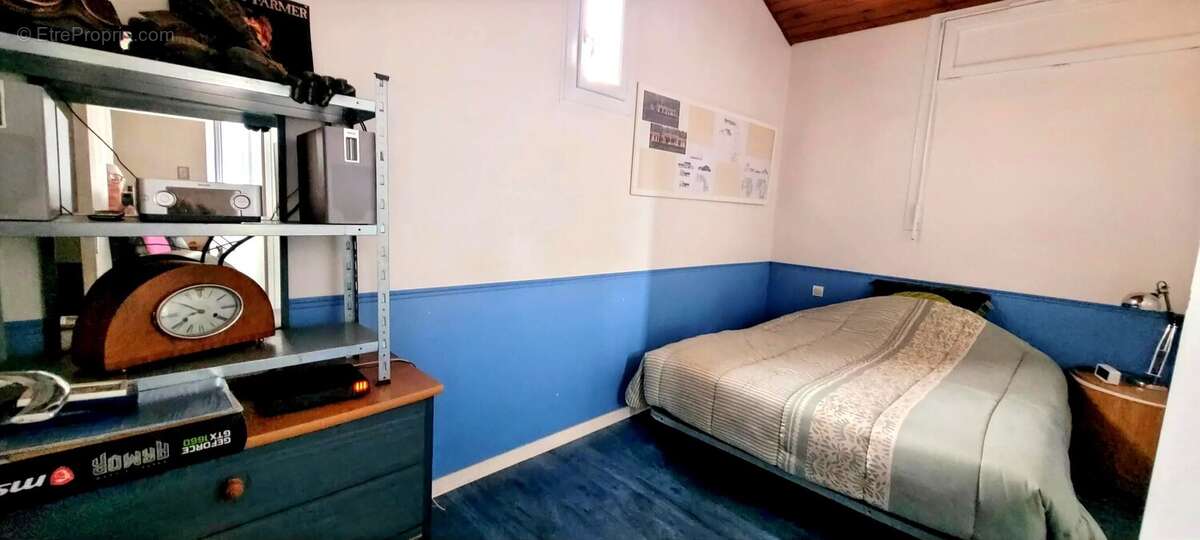 Maison à SAINT-MARTIN-LACAUSSADE