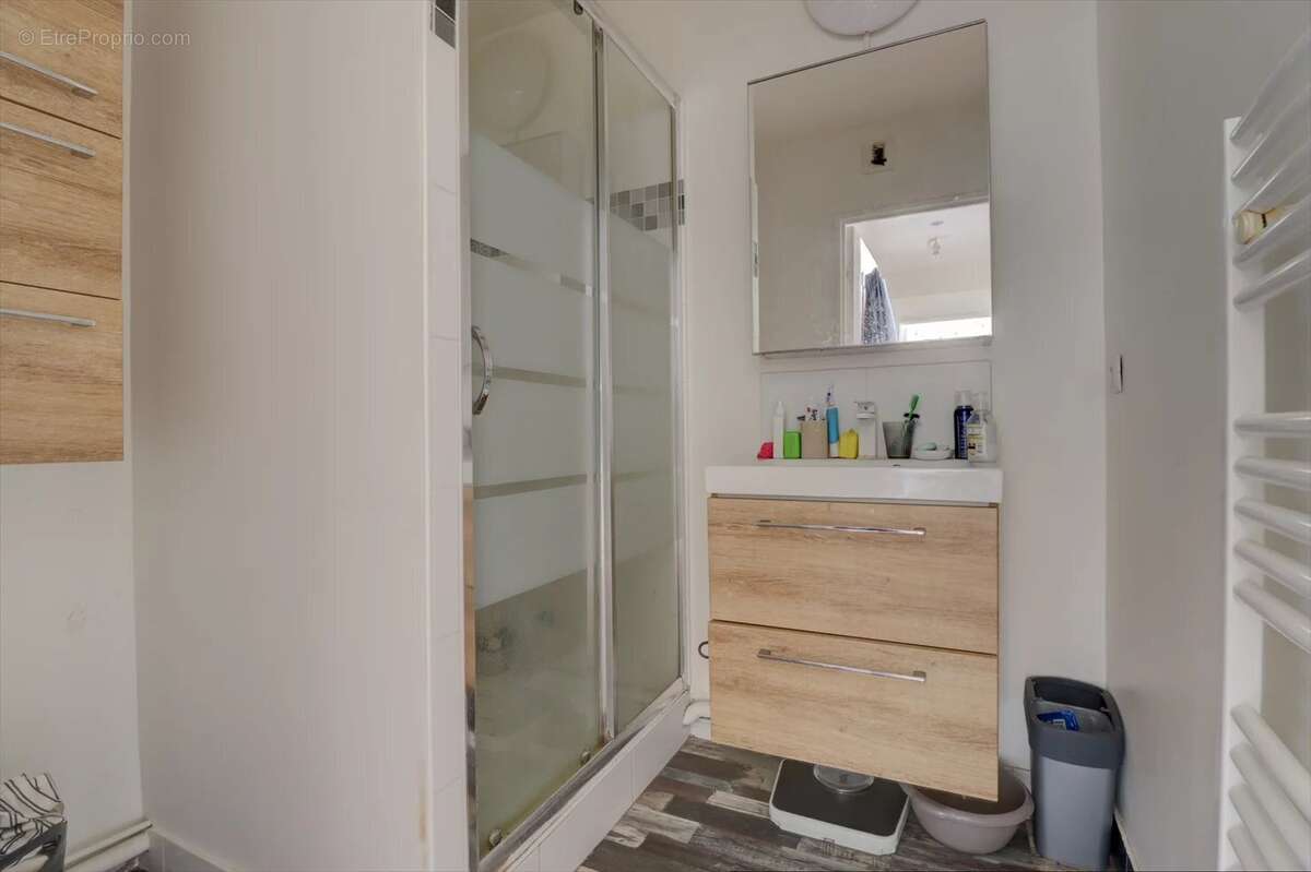 Appartement à LE KREMLIN-BICETRE