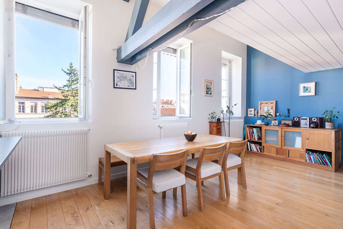 Appartement à LYON-4E