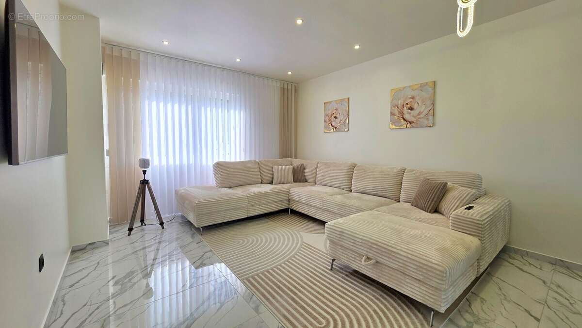 Maison 70 m² à Saint-Etienne-En-Bresse  - photo 4