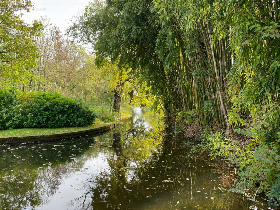 Maison à BARBEZIEUX-SAINT-HILAIRE