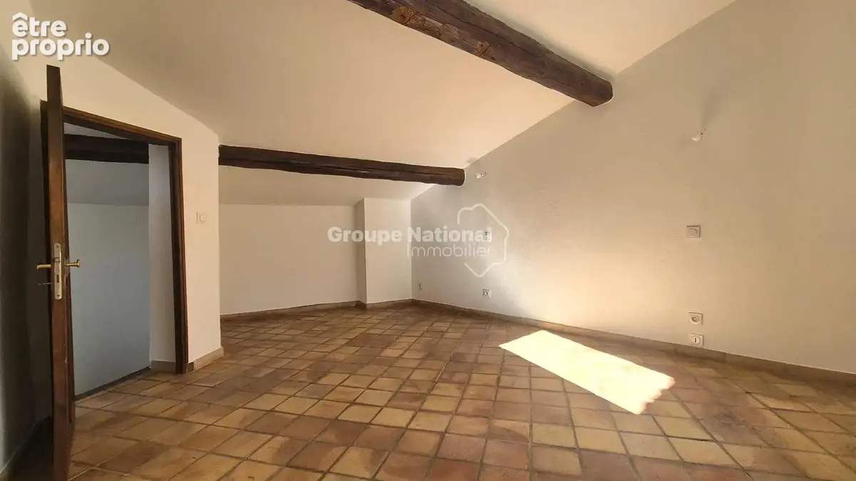 Pernes-les-fontaines - maison de village avec terrasse - photo 12