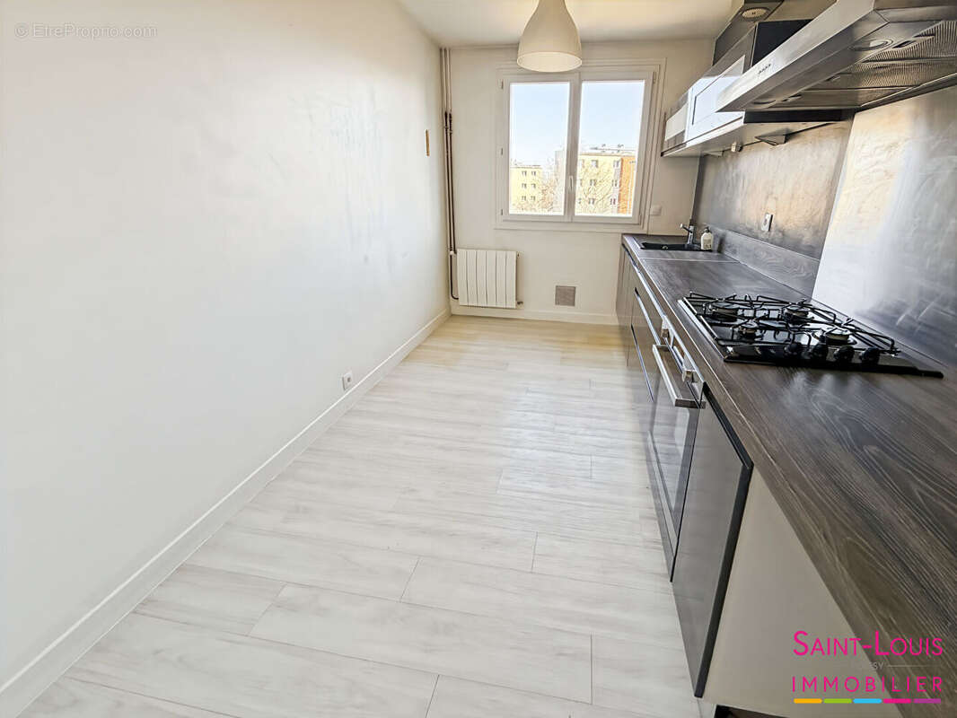 Proche Abbaye Poissy Appartement 3 pièces 65 m2 - photo 3