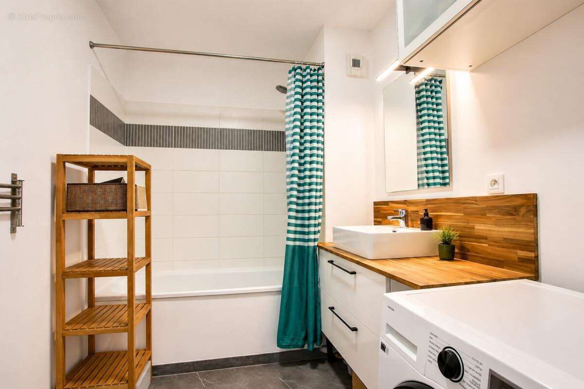 Appartement à SAINT-DENIS