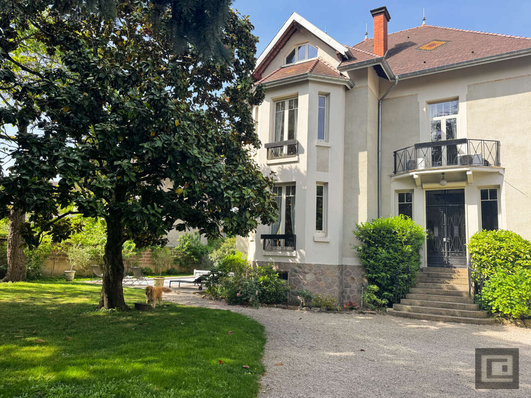 Maison à CHALON-SUR-SAONE