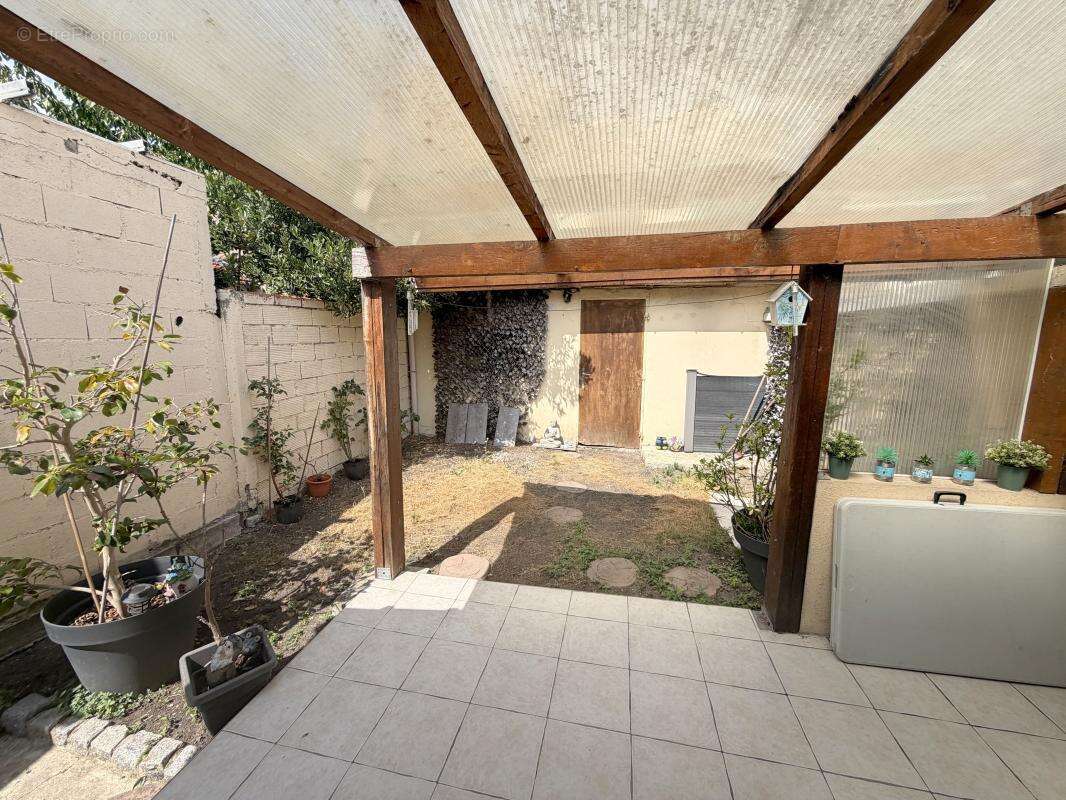Maison à DRANCY