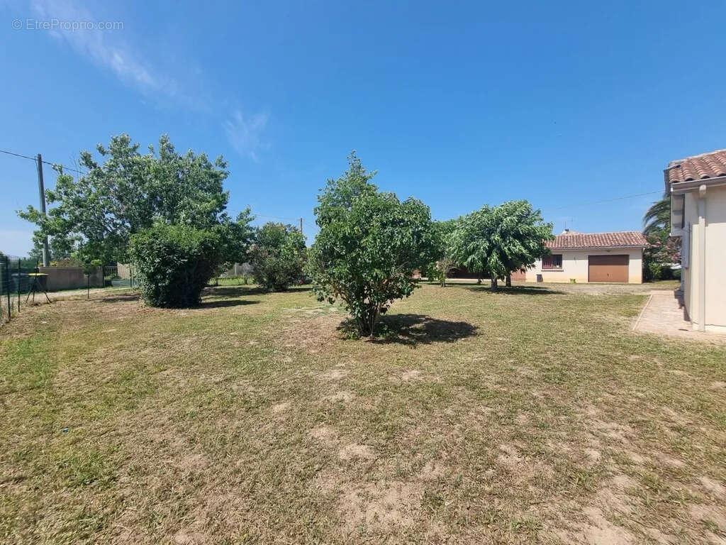 Maison à SAINTE-BAZEILLE