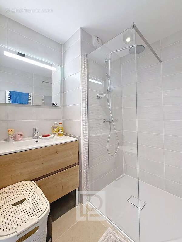 Appartement à MOUGINS