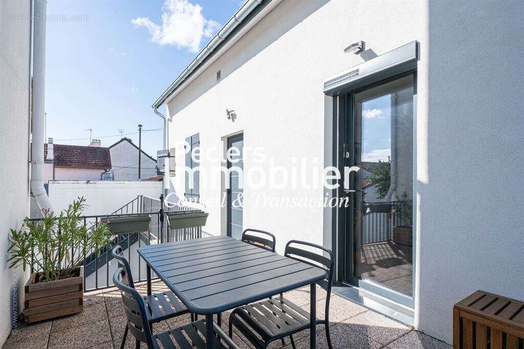 Duplex coup de coeur - 3 chambres - terrasse - à deux pas du centre-ville et de la gare - photo 8