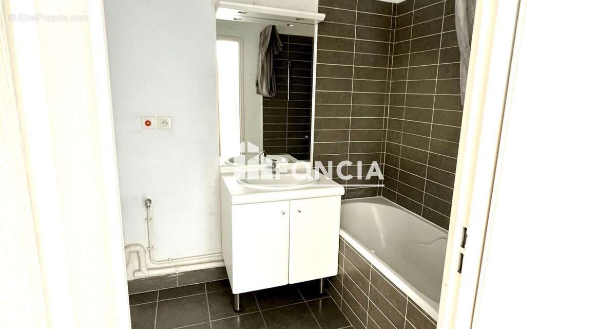 Exclusivite centre ville t3 de 68 m2 avec parking en sous-sol - photo 7