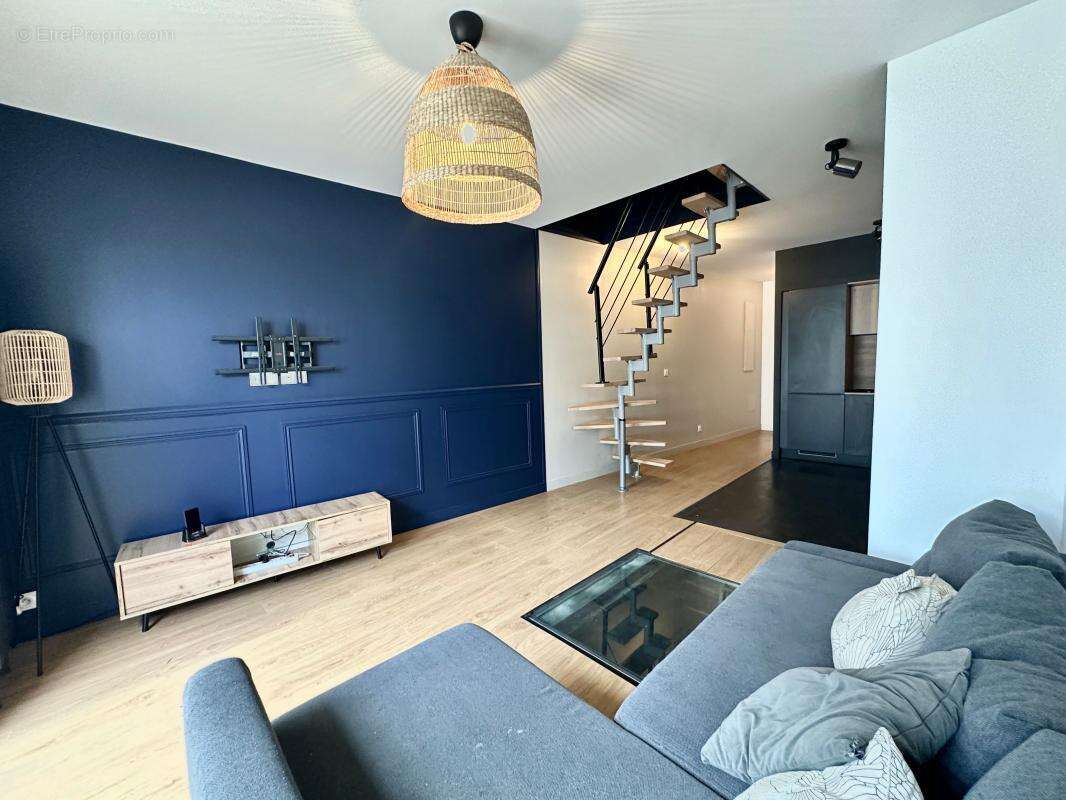 Maison à CASTRES-GIRONDE