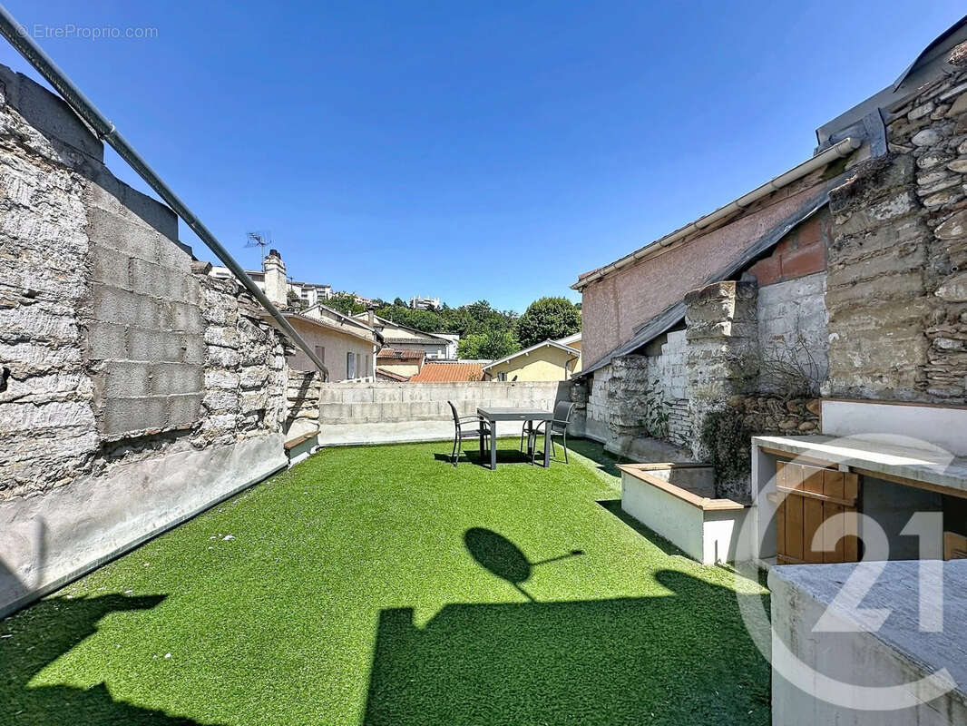 Maison à LE PEAGE-DE-ROUSSILLON