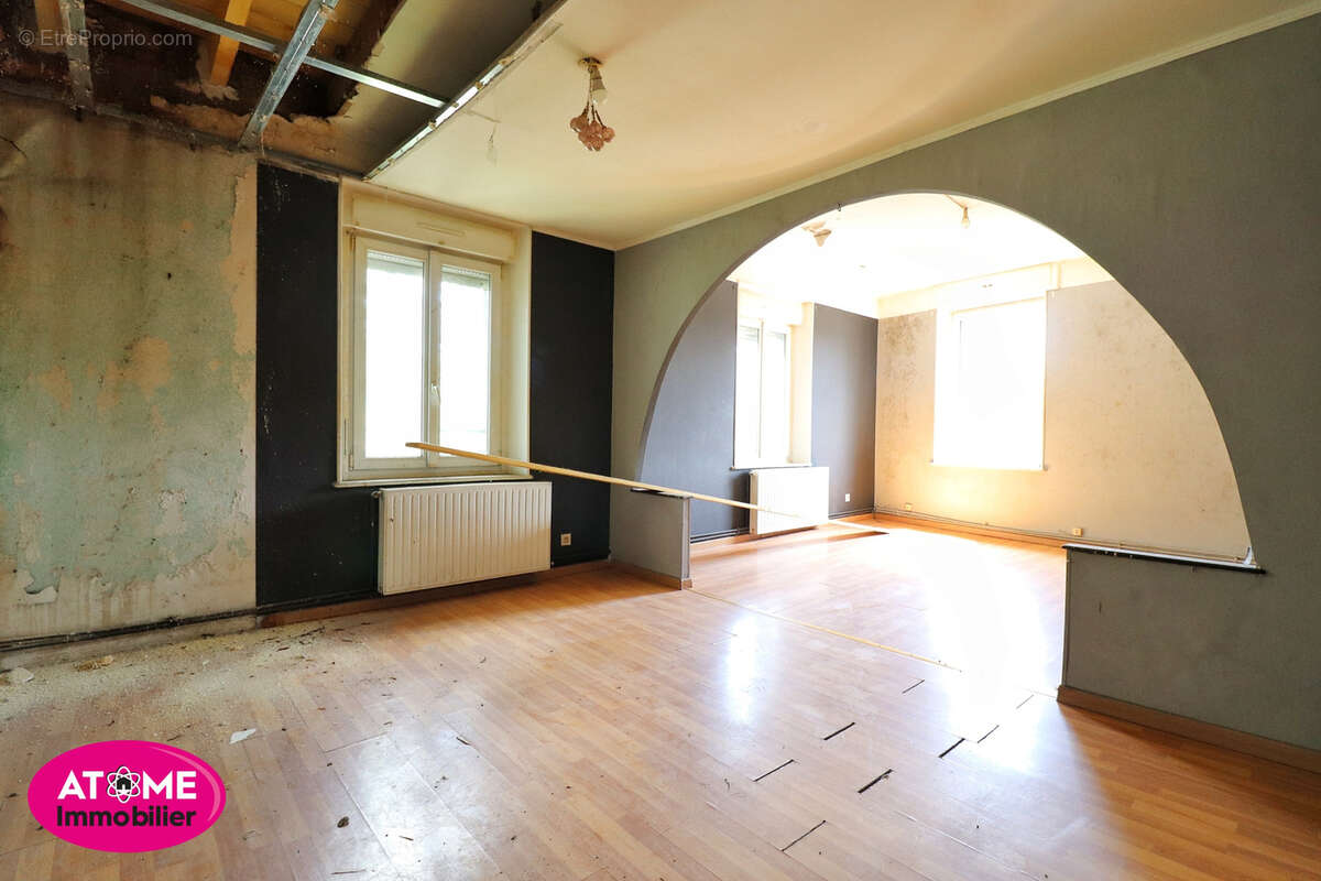 Appartement à AUBOUE