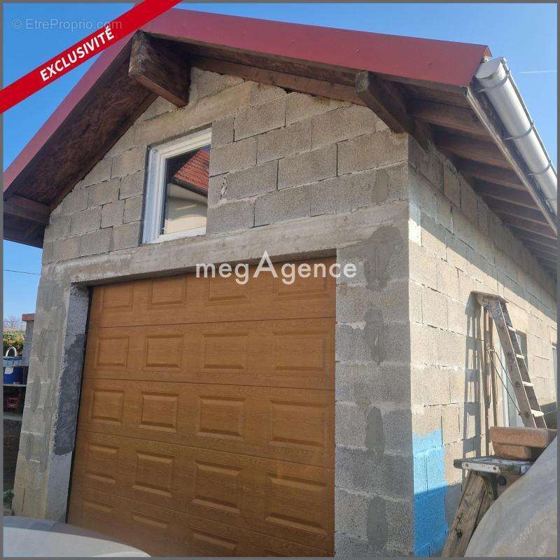 Maison à SAINT-CLAIR-DU-RHONE