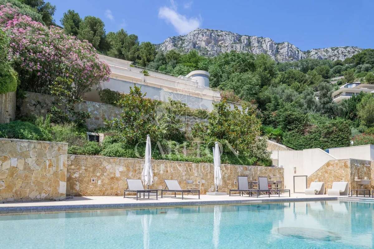 Maison à EZE