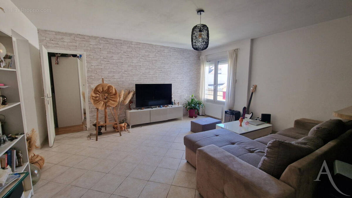 Appartement à MANTES-LA-JOLIE