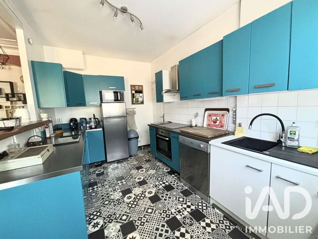 Maison 93 m² à Bassillac  - photo 6