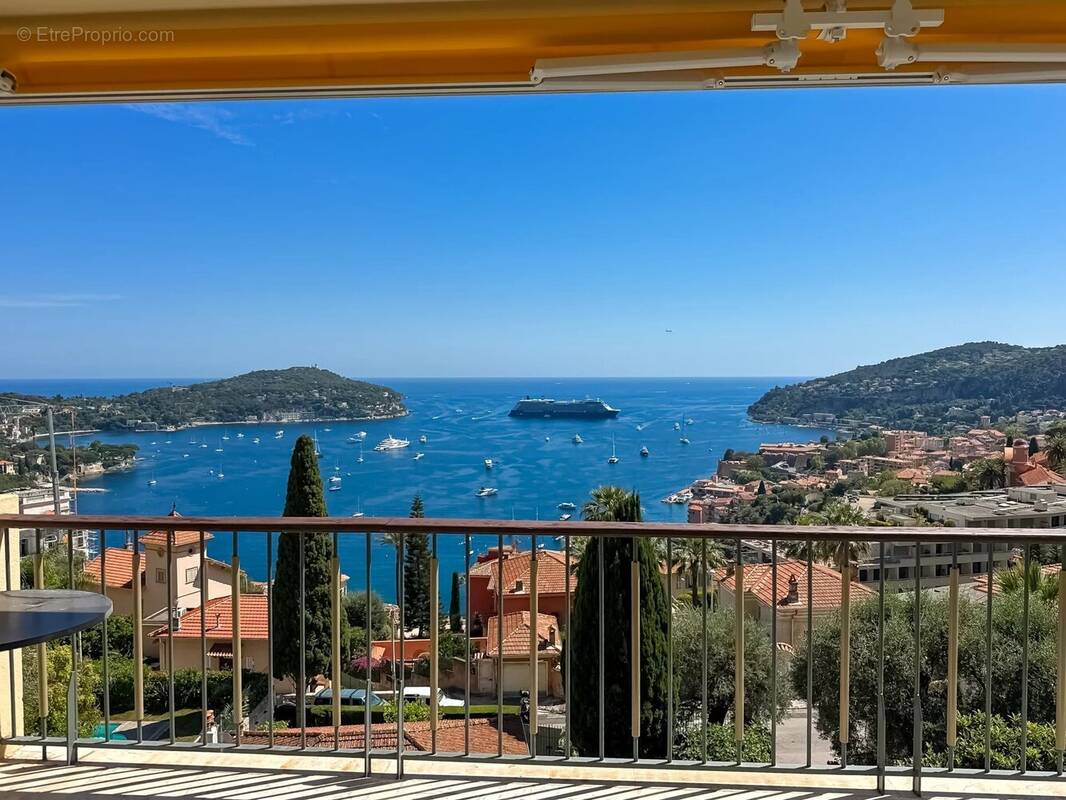 Appartement à VILLEFRANCHE-SUR-MER