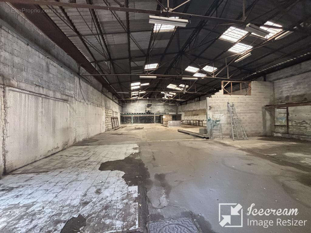 Commerce à MARSEILLE-14E