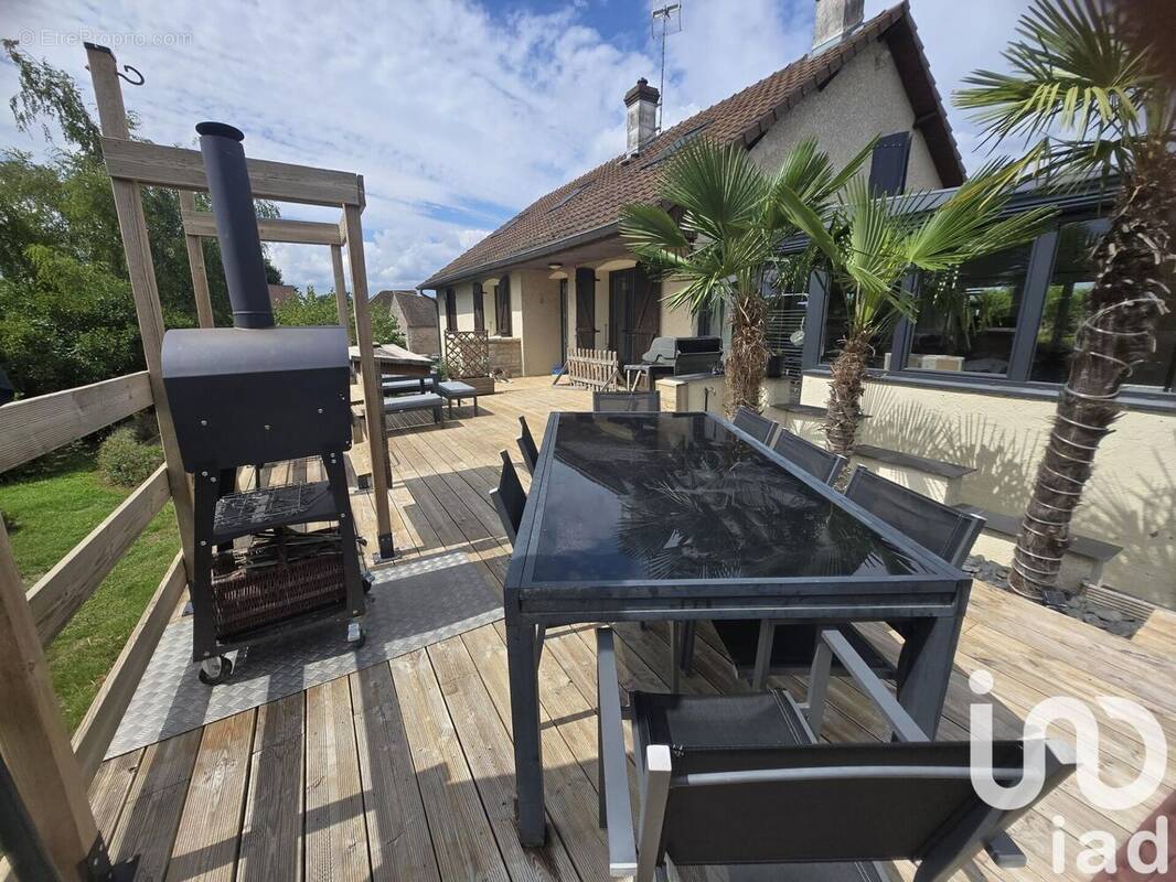 Photo 1 - Maison à VIREY-LE-GRAND