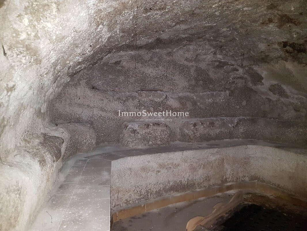 Appartement à MIRABEL-AUX-BARONNIES