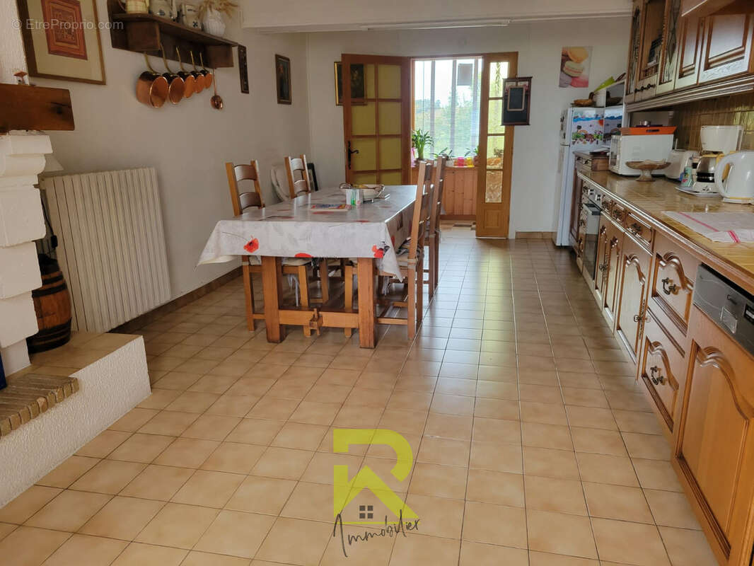 Maison à MEZERVILLE